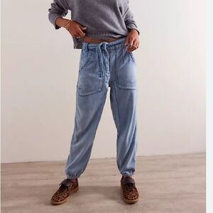 We the Free glitch drop pull on belted jogger boho faded jeans Free People